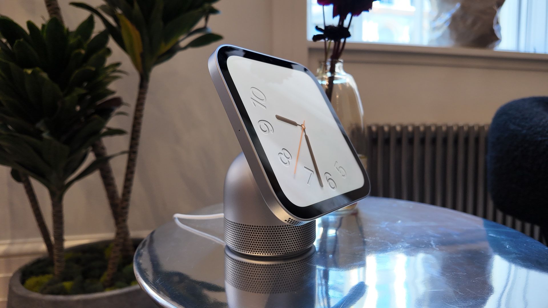 Apple HomeView Max: Layar 9 Inci dengan Lengan Robot, Harga USD 1.000
