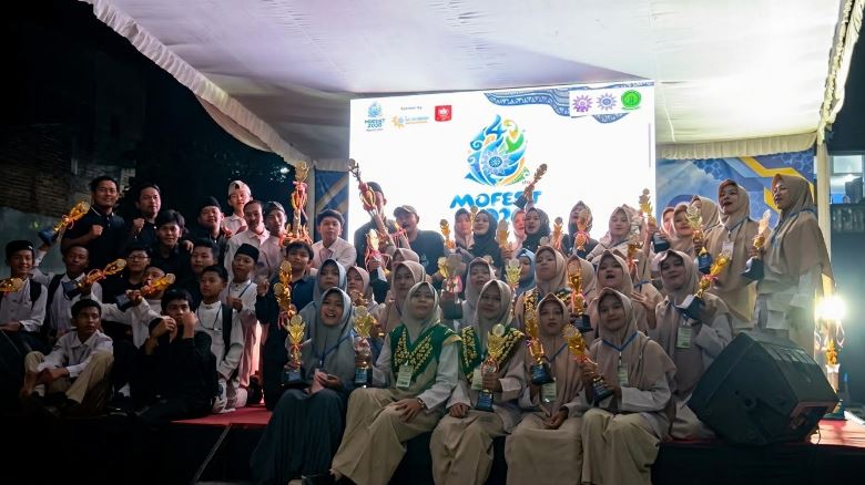 SMP Muhammadiyah Al-Ghifari Raih Juara Umum II MOFEST IV Lampung, 78 Santri Bawa Pulang Puluhan Piala