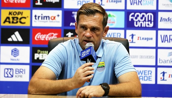 Pelatih Persib Igor Tolic Puji Karakter Pemain Usai Kalahkan Persik Kediri 1-0 di Stadion Si Jalak Harupat
