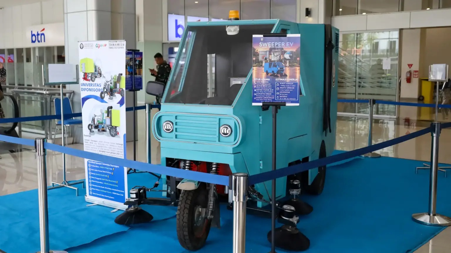 UNDIP Semarang Perkenalkan Sweeper EV, Kendaraan Listrik Penyapu Jalan Tanpa Emisi Knalpot