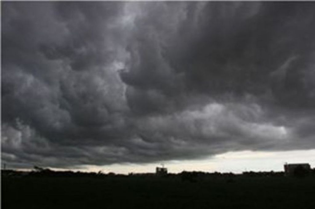 BMKG Peringatkan Awan Kumulonimbus di Langit Papua, Penerbangan Diminta Waspada Siklon Campi