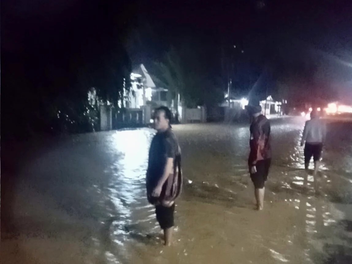 Banjir Rendam 10 Desa di 4 Kecamatan Aceh Barat Daya, Jalan Nasional Tergenang