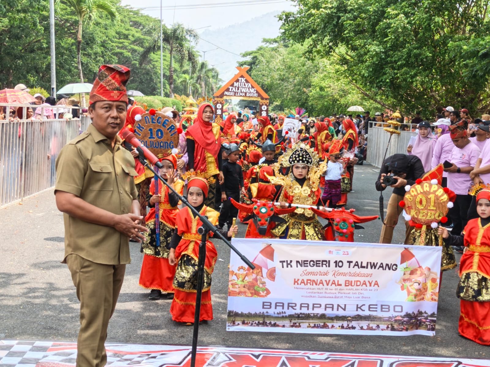 Ratusan Siswa TK di Sumbawa Barat Ikuti Karnaval Budaya Empat Hari, Bupati Amar Sebut Ajang Tanamkan Cinta Budaya Sejak Dini