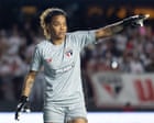 Pemilu Brasil dan Nasib Sepak Bola Wanita: Kiper Carlinha Serukan Tolak Bolsonaro