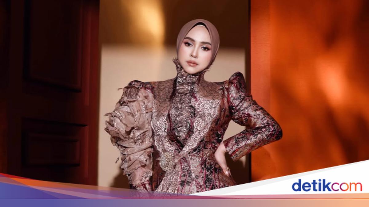 Ria Ricis Sebut Karhutla Maluku Nyata, Ungkap Rekaman Pembakaran Hutan Saat Trip