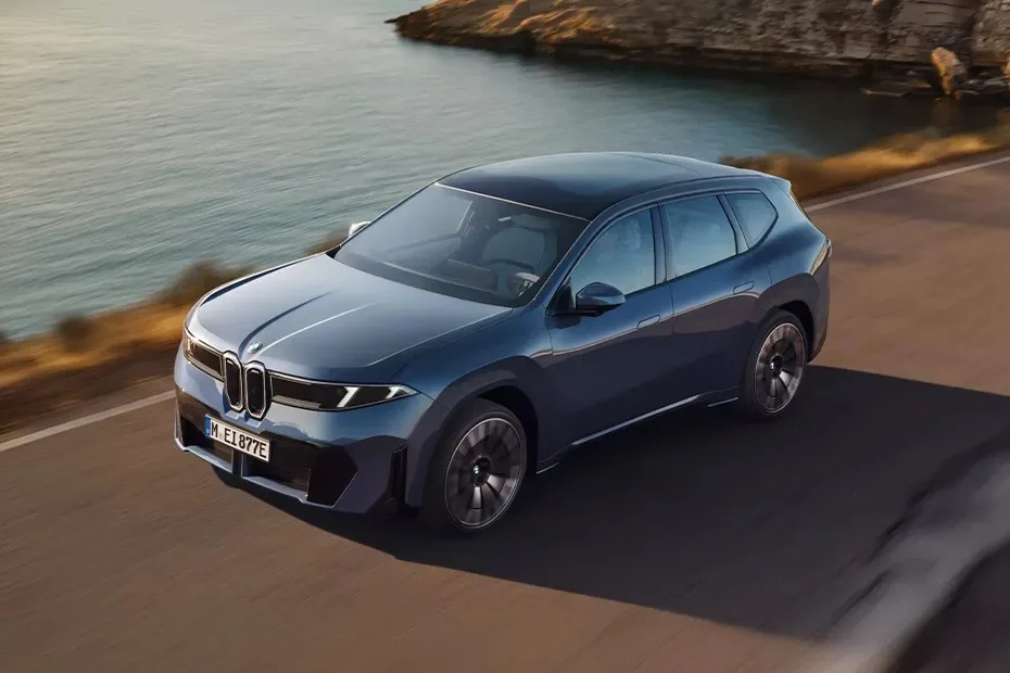 BMW iX3 Raih World Car of the Year 2026, Jangkauan 805 Km Sekali Cas