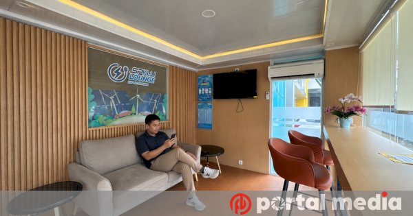 PLN Sulselrabar Operasikan 84 SPKLU di 61 Lokasi, Layani Pengisian Daya di Tiga Provinsi