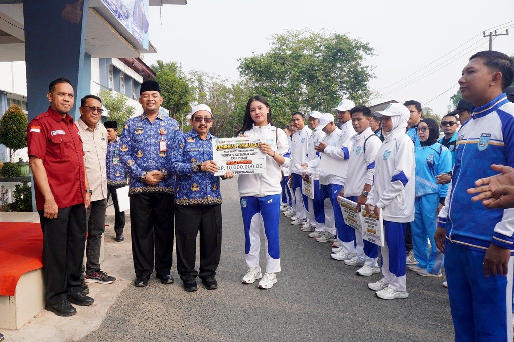 Pemkab Banjar Cairkan Bonus Atlet dan Pelatih Berprestasi, Pelatih Atletik Terima Rp45 Juta