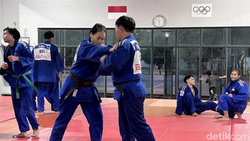 Shenka Bidik Medali Emas Judo di Olimpiade Remaja 2026 Dakar