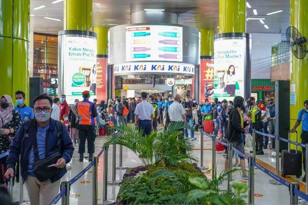 KAI Imbau Penumpang Gambir Datang Lebih Awal, 5.768 Orang Sudah Berangkat