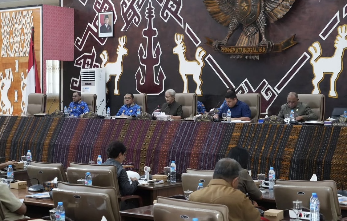 Gubernur NTT Melki Laka Lena Ajukan RAPBD 2027 dengan Target Pendapatan Rp5,21 Triliun, Fokus PAD dan Pelayanan Publik