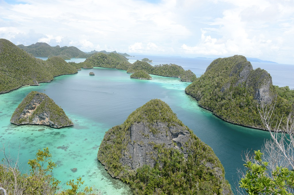 7 Destinasi Wisata di Uang Kertas Rupiah, dari Banda Neira hingga Raja Ampat
