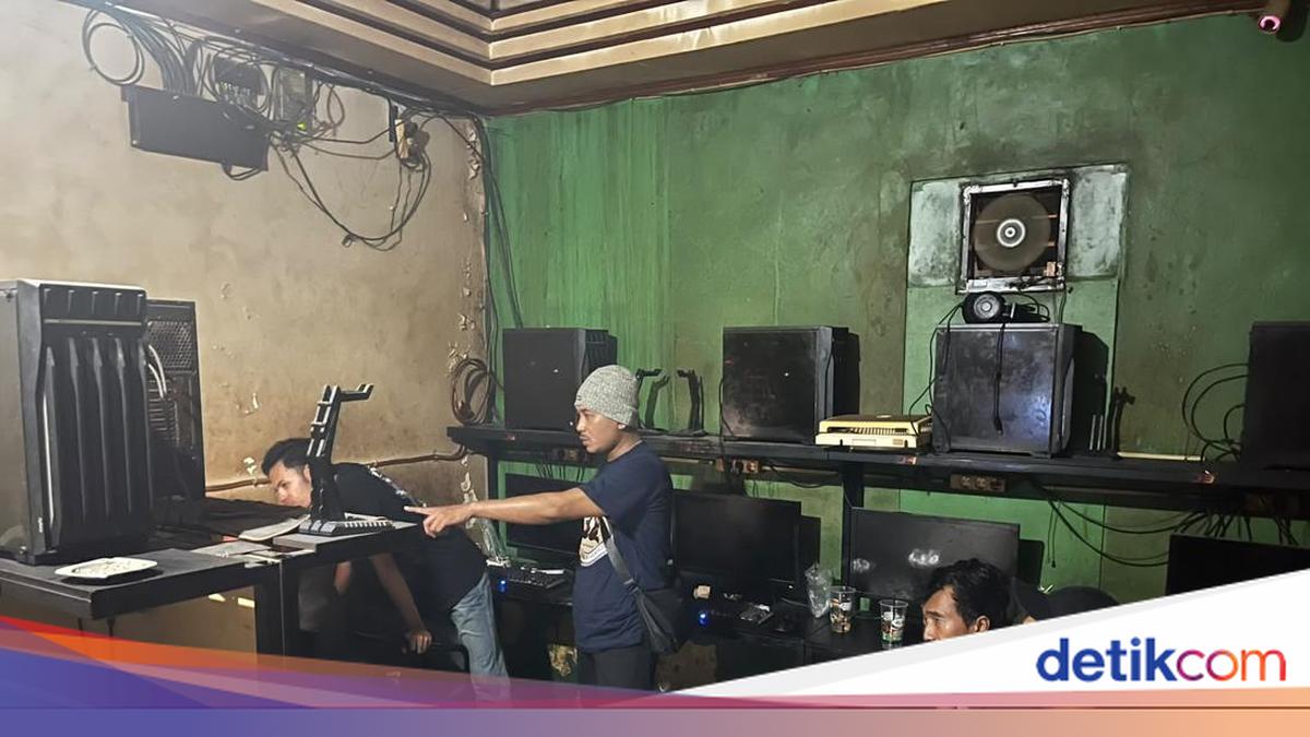 Polda Jateng Gerebek Warnet di Semarang Barat yang Jadi Sarang Judi Online, 7 Orang Diamankan