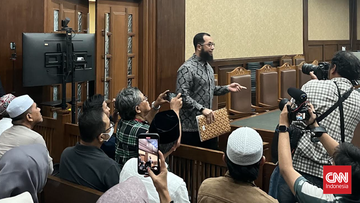 Sidang Kuota Haji, Khalid Basalamah Akui Stafnya Kembalikan US$354.500 ke KPK