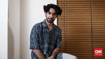 Reza Rahadian Dorong Status Bencana Nasional untuk Karhutla