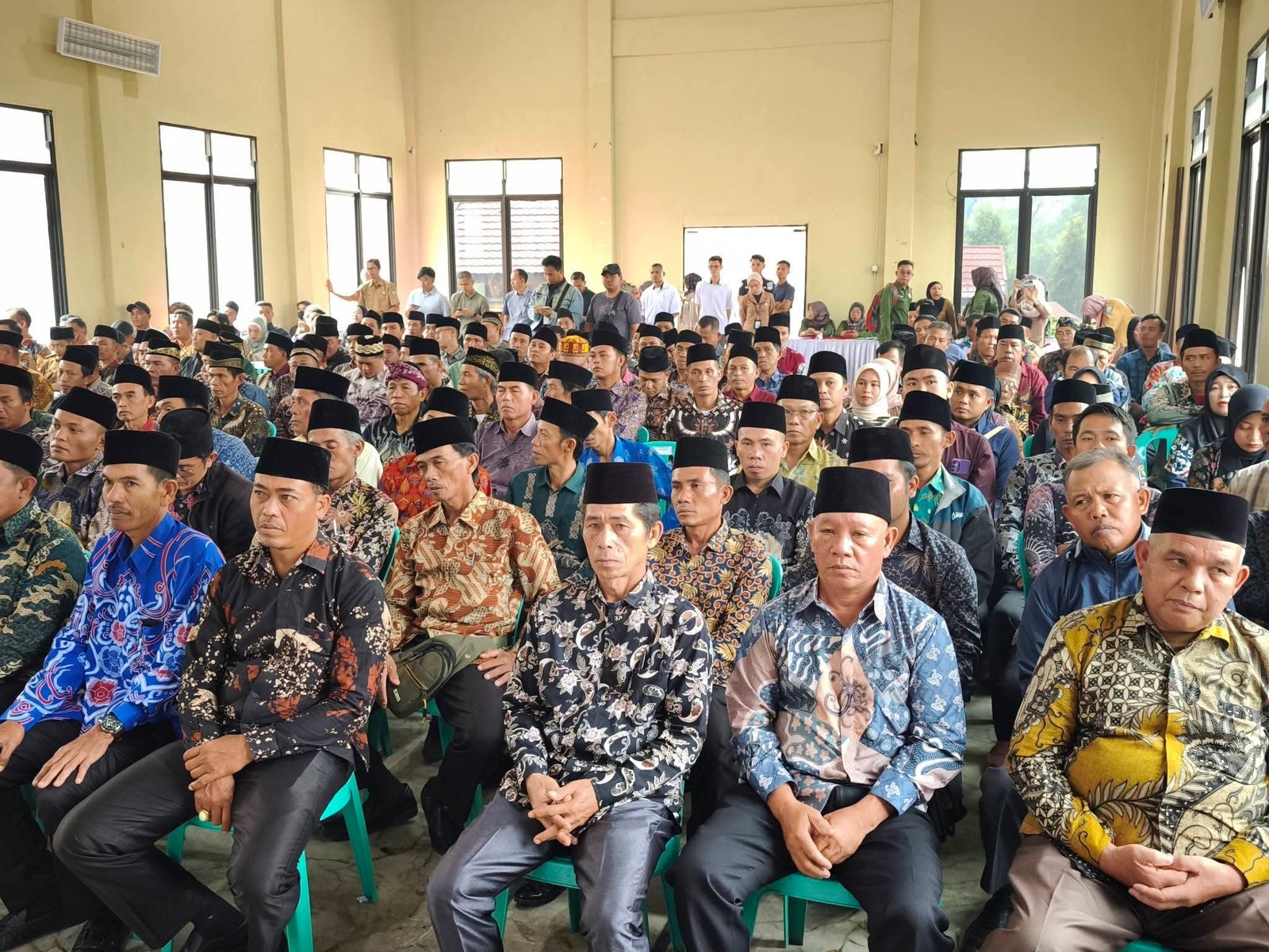 100 Calon Kepala Desa di 37 Desa Kepahiang Deklarasi Damai Pilkades, Bupati Janji Netral