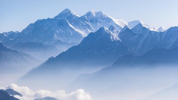 Apakah Ada Gunung Lebih Tinggi dari Everest? Ini Kata Ahli Geologi