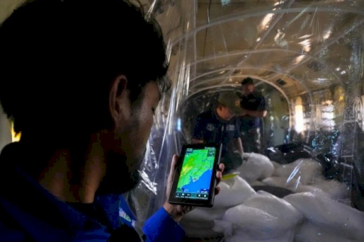 7,2 Ton Dry Ice Disebar di Sumsel Lewat 9 Sortie OMC, Efektivitas Urai Kabut Asap Masih Diuji