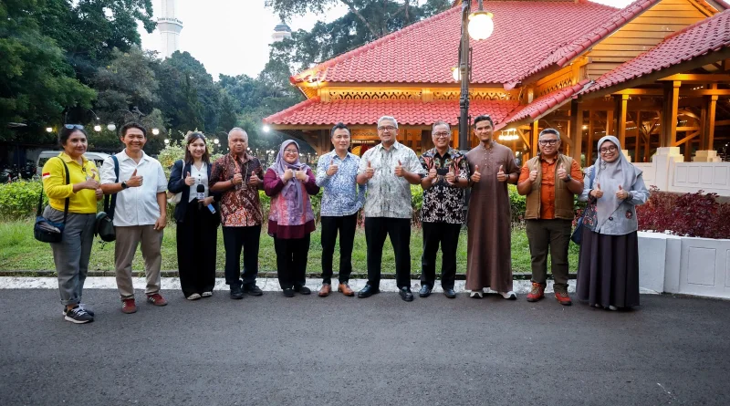 Wali Kota Bandung Farhan Tawarkan Bandung sebagai Destinasi Wisata Warga Thailand Selatan