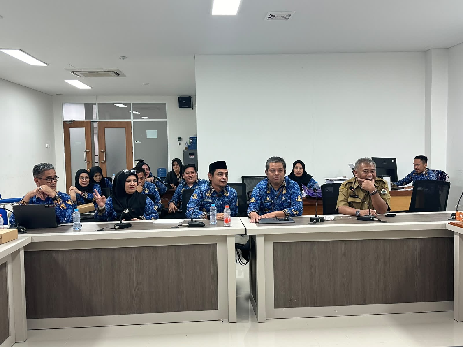 Komisi II DPRD Sulbar Minta Empat OPD Evaluasi Program APBD 2027, Tekankan Manfaat Nyata bagi Warga Mamuju