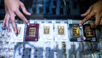 Harga Emas Antam Turun Rp 10.000, Kini Rp 2.554.000 per Gram