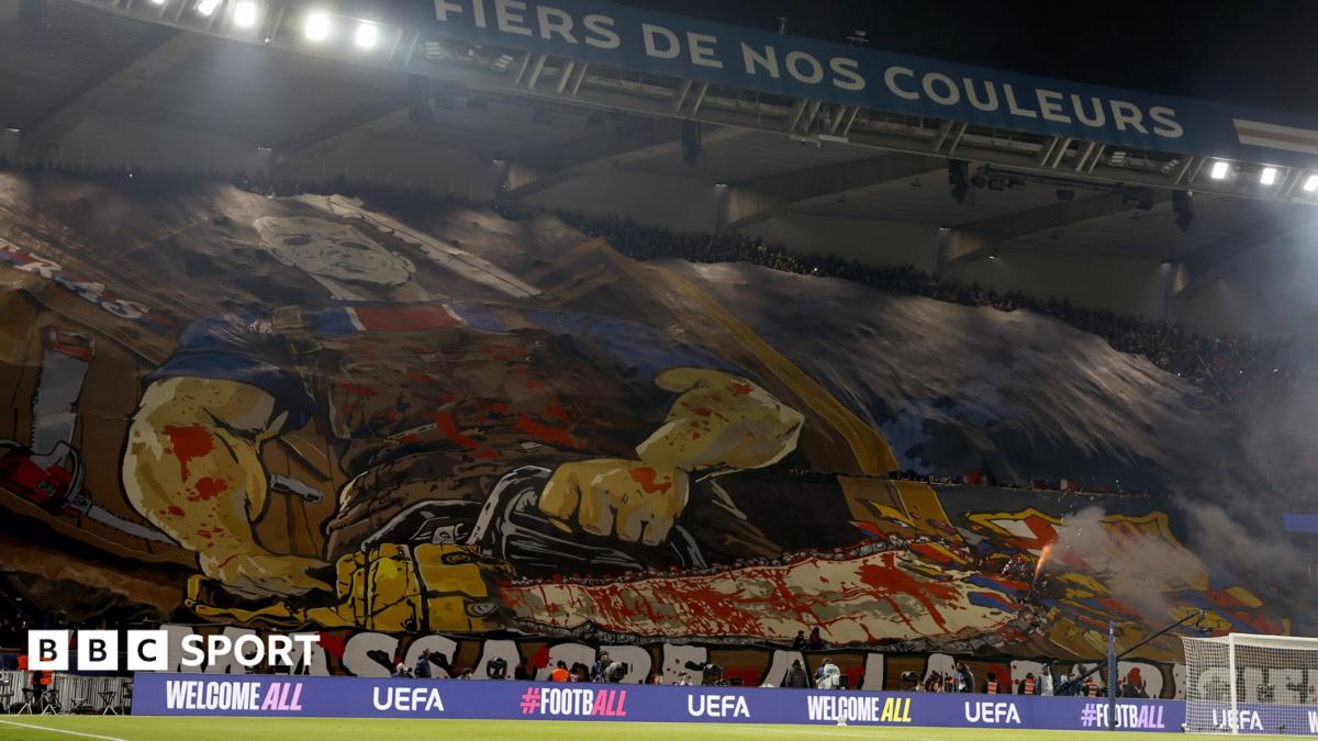 Barcelona Lapor PSG ke UEFA soal Tifo Kontroversial di Liga Champions