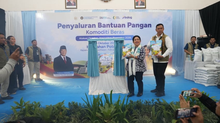 BULOG Luncurkan Kemasan Baru Beras SPHP 
