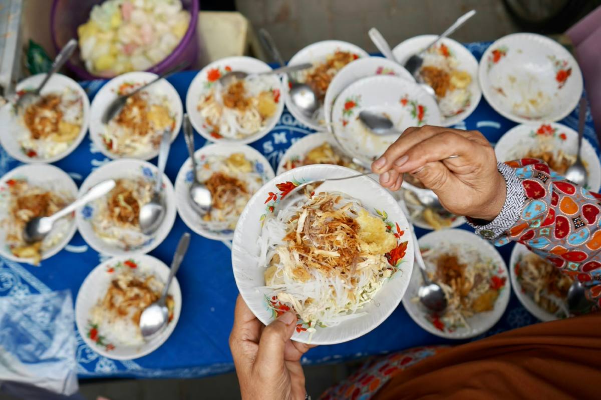1.000 Porsi Soto Tamanwinangun Dibagikan Gratis di Festival Pasar Banaran Kebumen