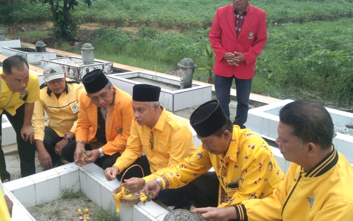 DPD Partai Golkar Asahan Ziarah ke TMP dan Gelar Donor Darah di HUT ke-62, Bupati Turut Hadir