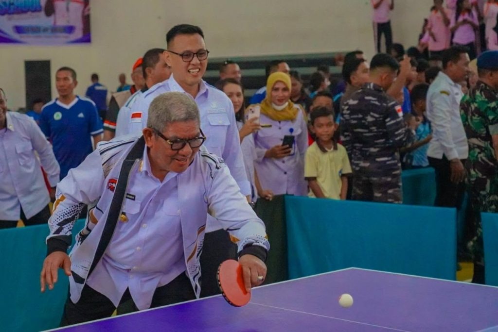 Bupati Maluku Tenggara Wajibkan Setiap Sekolah Punya Satu Meja Tenis Meja Berkualitas