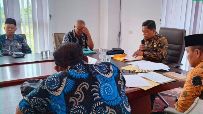 Sekda Kaur Turun ke Pasar Pantau Harga Cabai, Pemkab Siapkan Langkah Kendalikan Inflasi