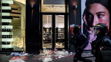 Kerusuhan di Prancis Ancam Pariwisata, Pemesanan Hotel Paris-Lyon Menurun