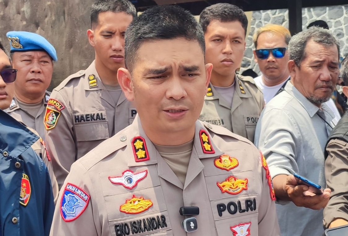 Pria ODGJ di Ciamis Mengamuk Bawa Parang, Dua Polisi dan Warga Terluka