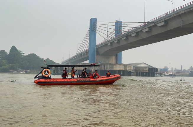 Pria 64 Tahun Lompat dari Jembatan Musi IV Palembang, Tim SAR Sisir 6 Kilometer Persegi Sungai Musi