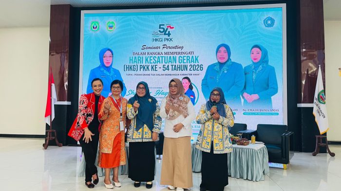 TP PKK Maluku Utara Hadirkan Shahnaz Haque di Halmahera Timur, 525 Peserta Ikuti Seminar Pola Asuh Anak