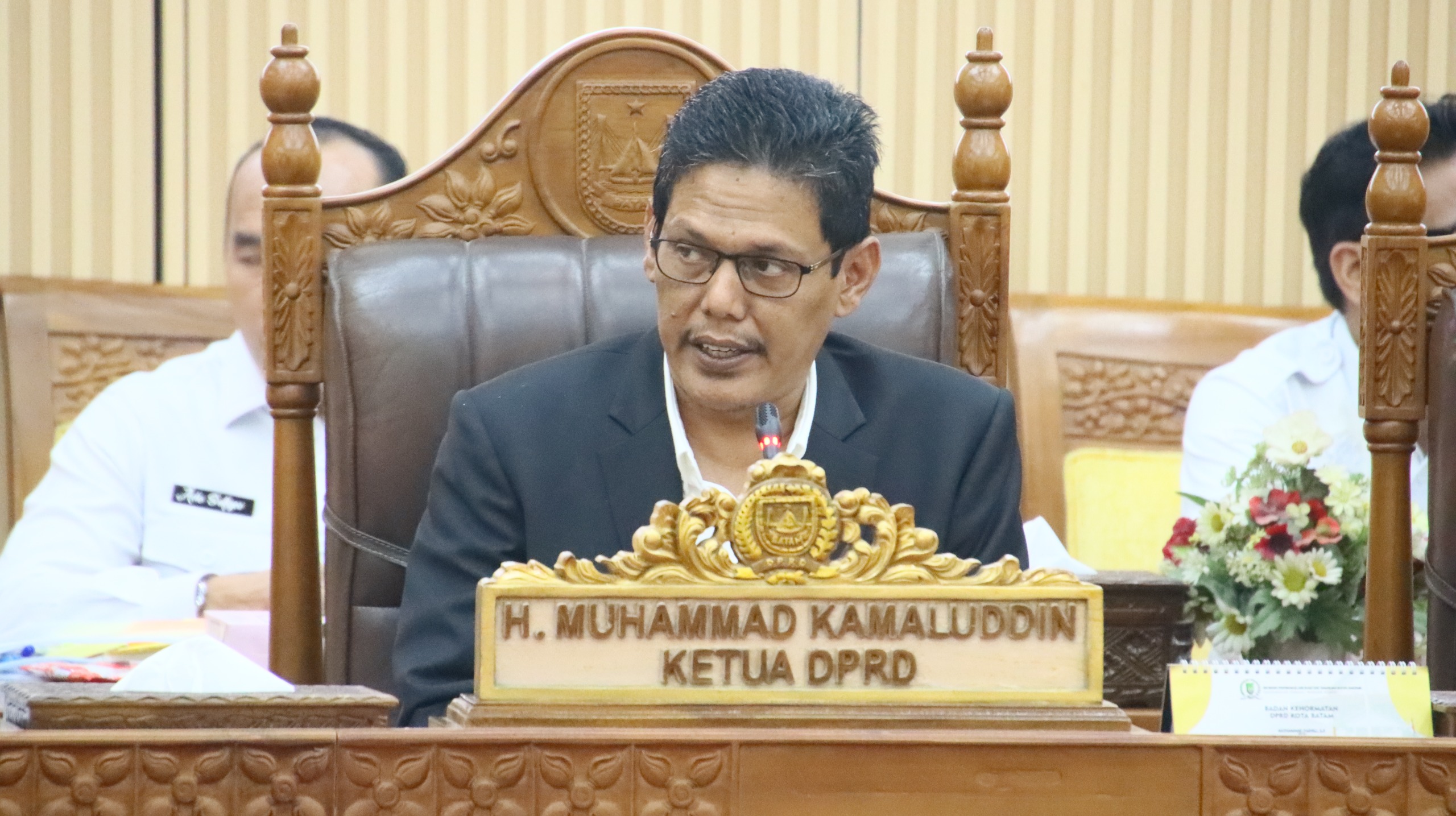Ketua DPRD Batam Kamaluddin Minta Maaf Paripurna Telat Satu Jam, Janji Perbaiki Koordinasi Jadwal