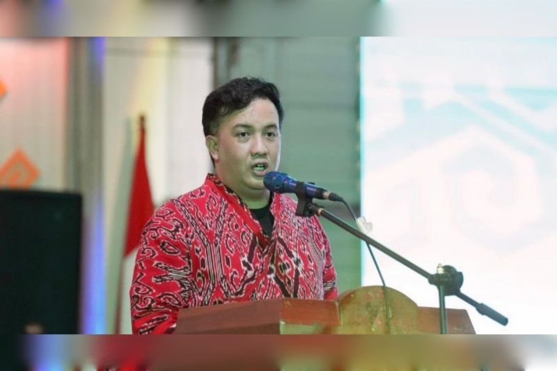 Bupati Lamandau Minta Bujang Dara Terpilih Promosikan Pariwisata Daerah ke Masyarakat Luas
