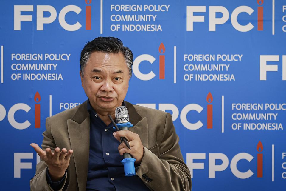 Dino Patti Djalal Bantah Isu Singapura Ingin Jatuhkan Ekonomi RI