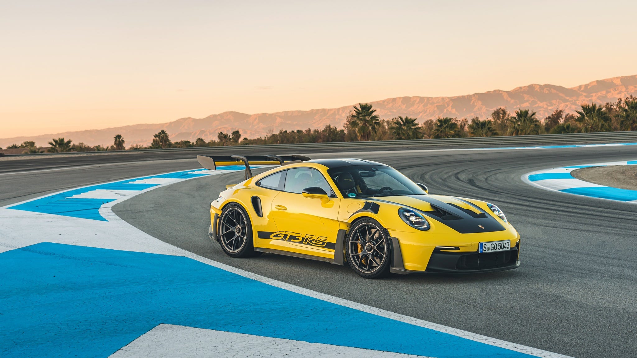 Porsche Recall 548 Unit 911 dan 718, Pengemudi Diminta Jangan Menyetir