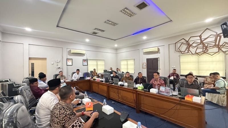 Panja III DPRD Muaro Jambi Bahas 2 Ranperda: Pemberantasan Buta Aksara Al-Qur'an dan Perlindungan Petani