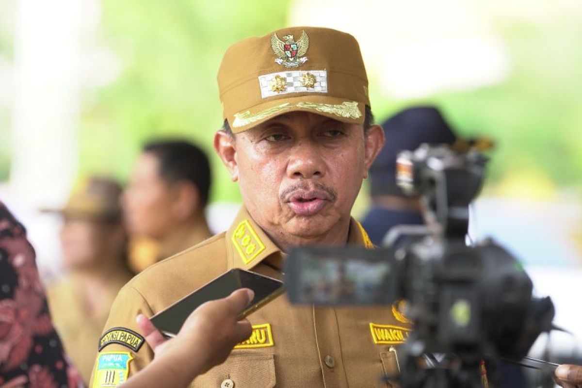 Wawalkot Jayapura Minta Dukcapil Percepat Layanan, Dorong Sosialisasi Aplikasi Pace Mace