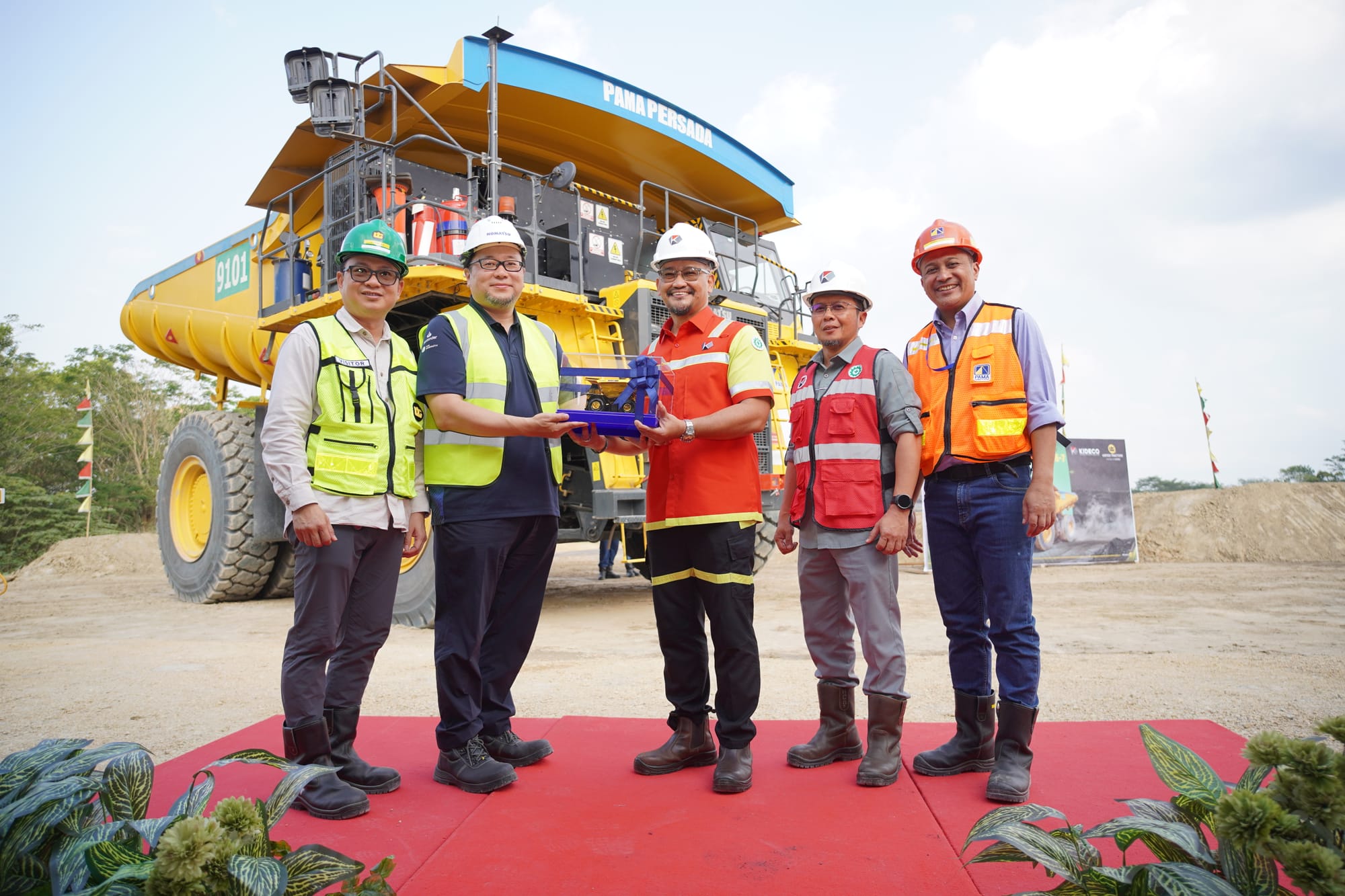 Komatsu HD785-7 Hybrid EREV Diuji di Tambang Kideco, Incar Hemat BBM