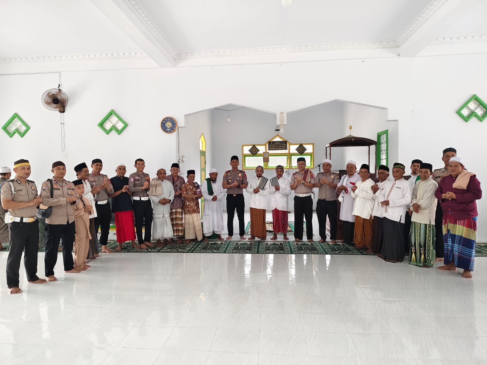 Kapolres Touna Safari Jumat di Masjid Nurul Khairaat, Ingatkan Warga soal Narkoba dan Hoaks