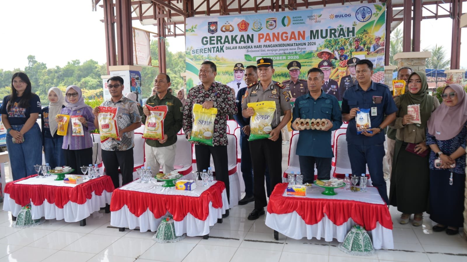 Pemkab Morowali Gelar Gerakan Pangan Murah di Alun-alun Rujab Bupati, Warga Serbu Bahan Pokok Harga Terjangkau
