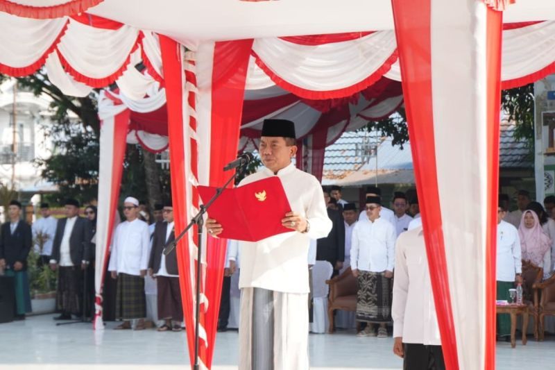 Bupati Kapuas Dorong Santri Jadi Pelopor Kemajuan Tanpa Hilangkan Identitas Keislaman di Peringatan Hari Santri 2026