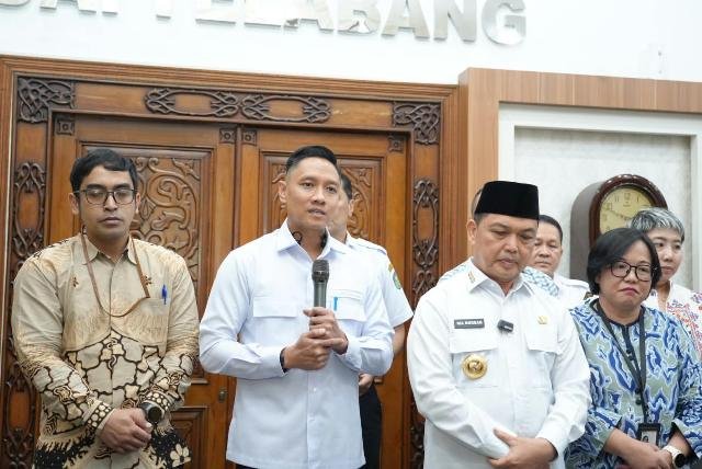 Pertamina Tambah 27 Mobil Tanki di Kalbar, Pasokan BBM ke Sintang hingga Putussibau Lewat Jalur Darat