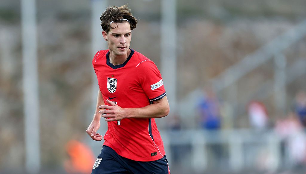 Bill Foley Tegaskan Bournemouth Belum Menyerah Pertahankan Alex Scott