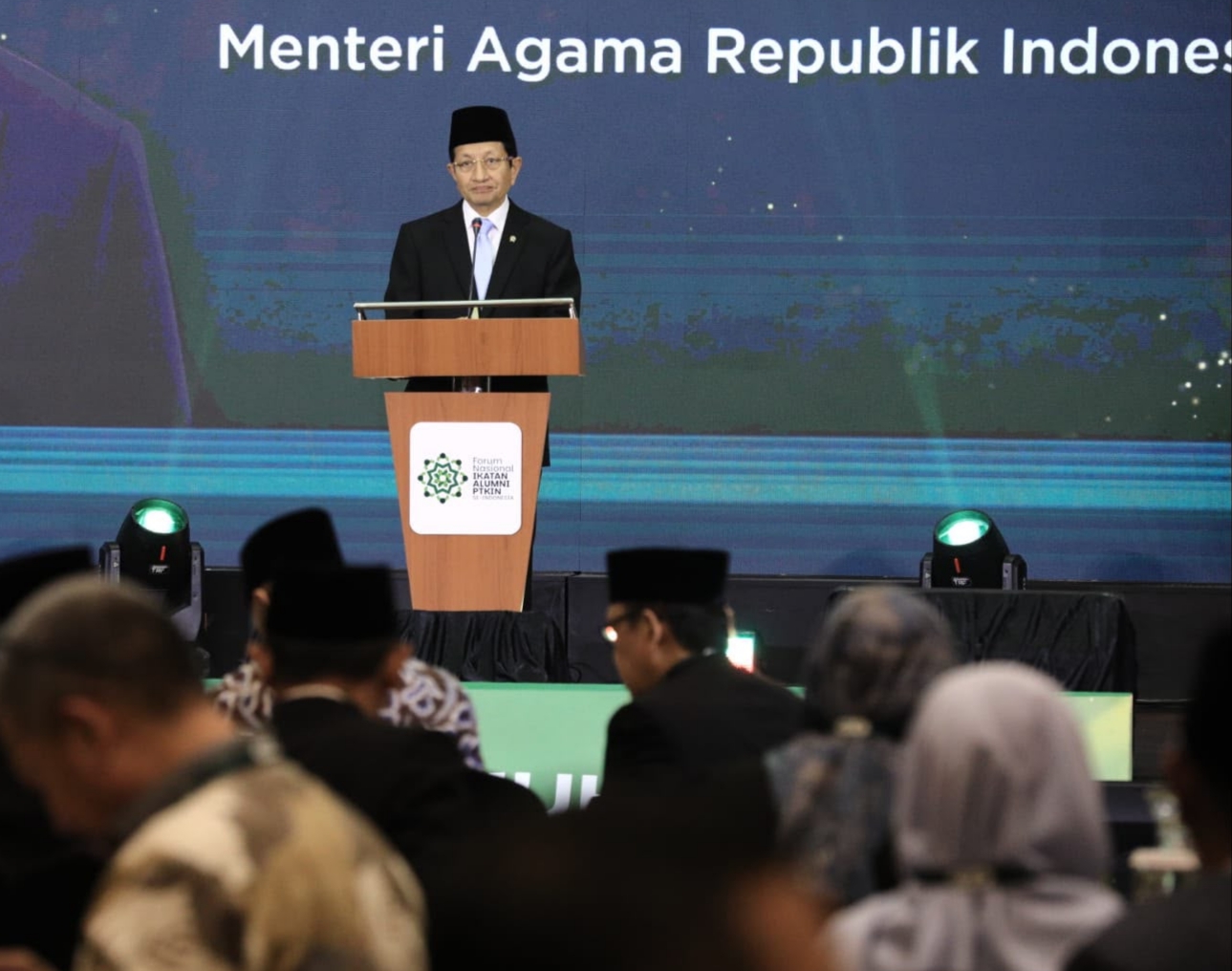 Menag Nasaruddin Umar Usulkan ASN Kemenag Pakai Sarung dan Peci Sepekan Sekali