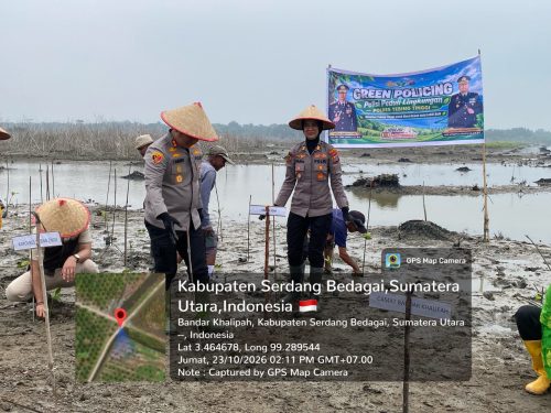 Polres Tebing Tinggi Tanam 250 Bibit Mangrove di Pesisir Sergai, Libatkan Kelompok Tani hingga TNI AL