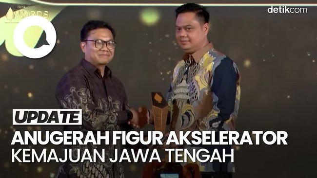 Gubernur Jateng Ahmad Luthfi Raih Anugerah Figur Akselerator Kemajuan detikJateng-Jogja Awards 2026 di Batang
